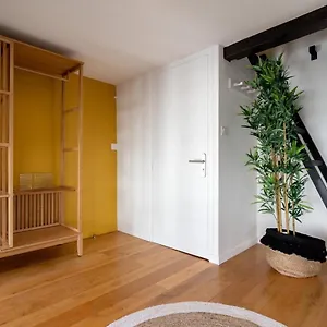 Vieux Magnificent 3-bedroom House Appartement